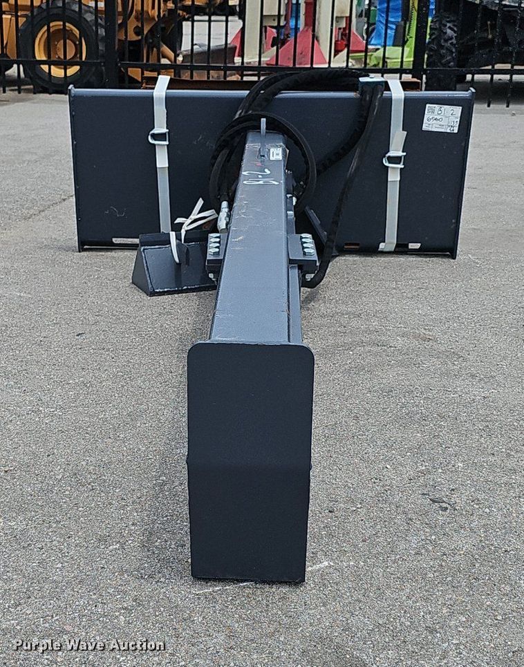 image for item IO9980 2024 Handy Attachments HLS35 skid steer log splitter