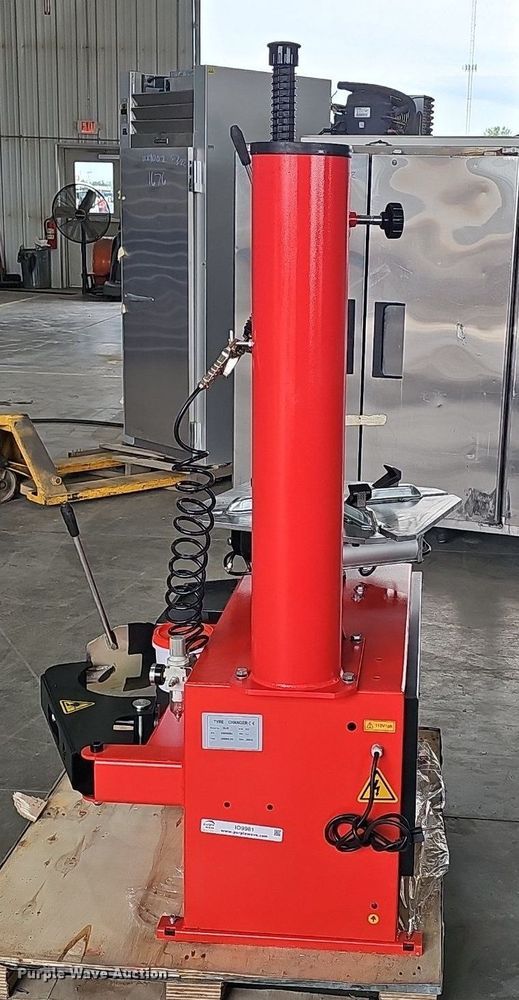 image for item IO9981 2024 Tyre Changer TC26 tire changer