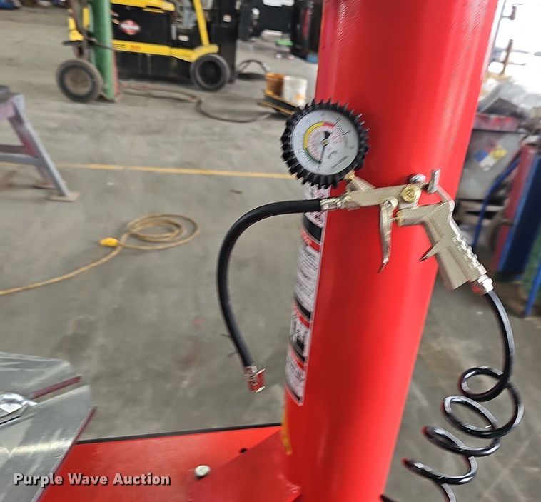 image for item IO9981 2024 Tyre Changer TC26 tire changer