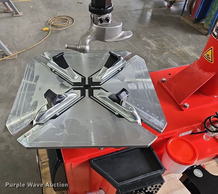 image for item IO9981 2024 Tyre Changer TC26 tire changer