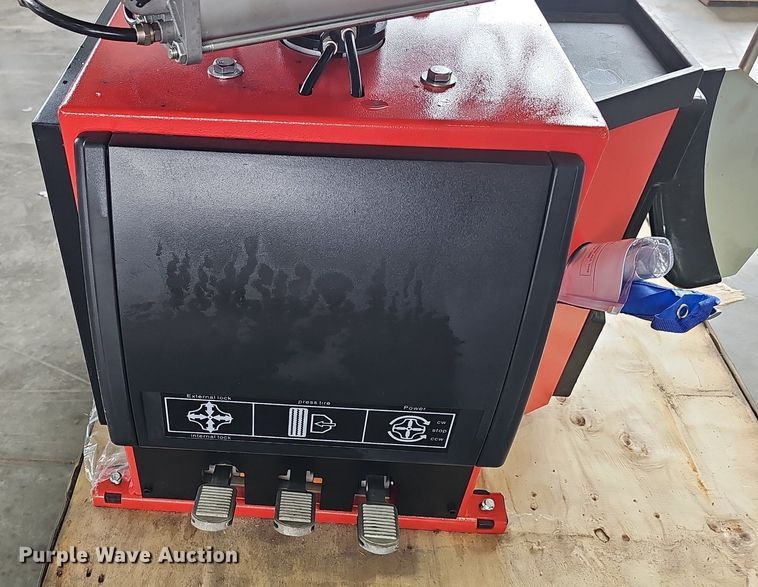 image for item IO9981 2024 Tyre Changer TC26 tire changer