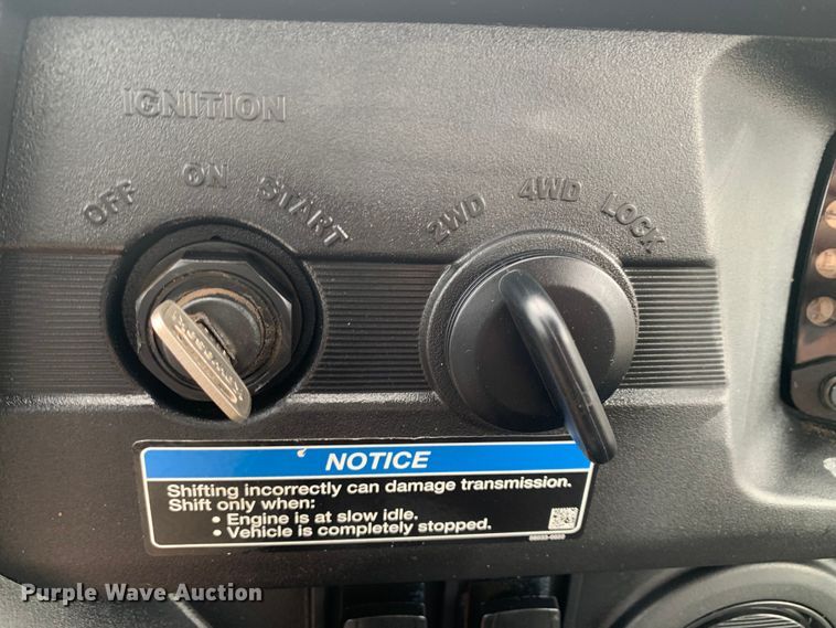 image for item JT9831 2018 Kawasaki KRT800G utility vehicle