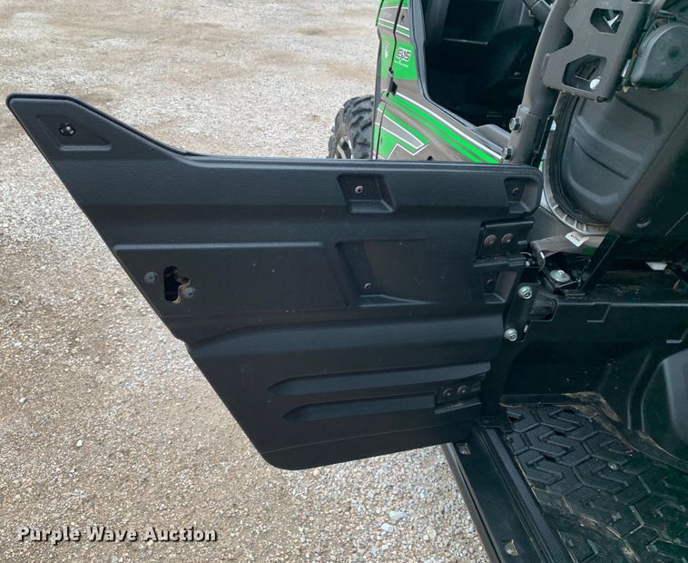 image for item JT9831 2018 Kawasaki KRT800G utility vehicle