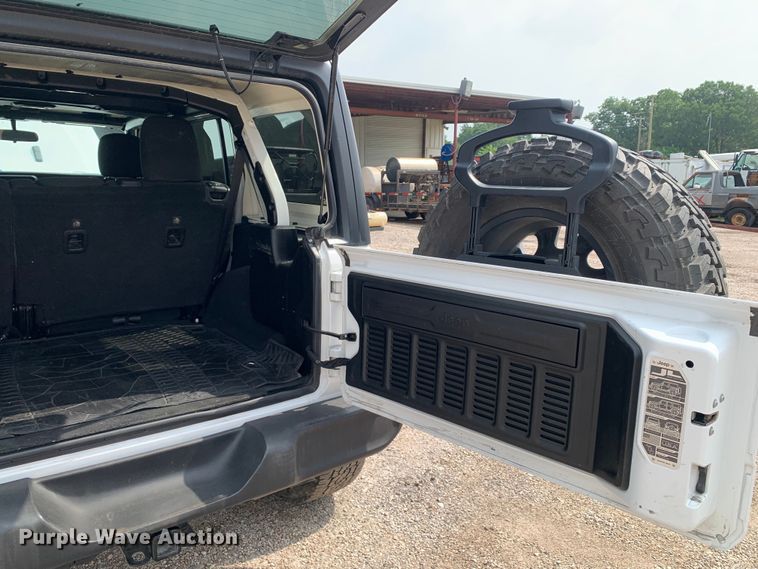 image for item JT9832 2018 Jeep Wrangler JK SUV