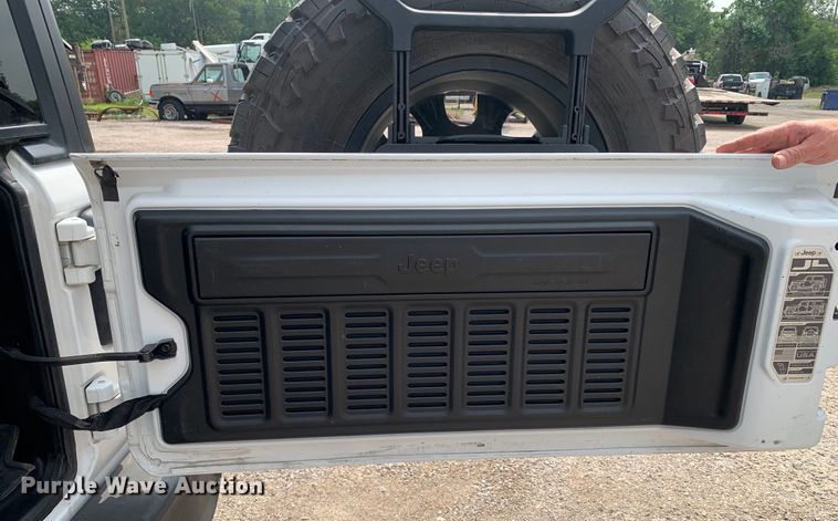 image for item JT9832 2018 Jeep Wrangler JK SUV