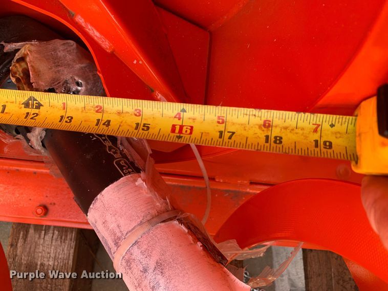 image for item JT9862 Kubota B2789 50