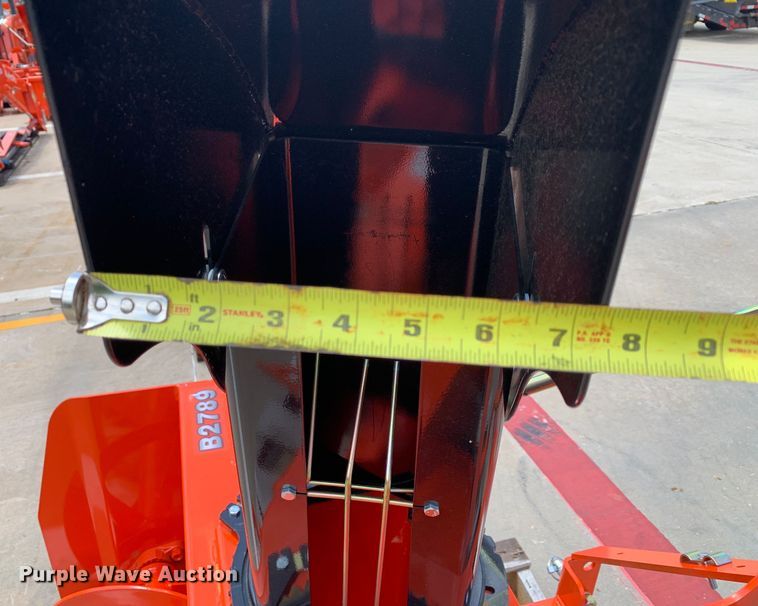 image for item JT9863 Kubota B2789 50