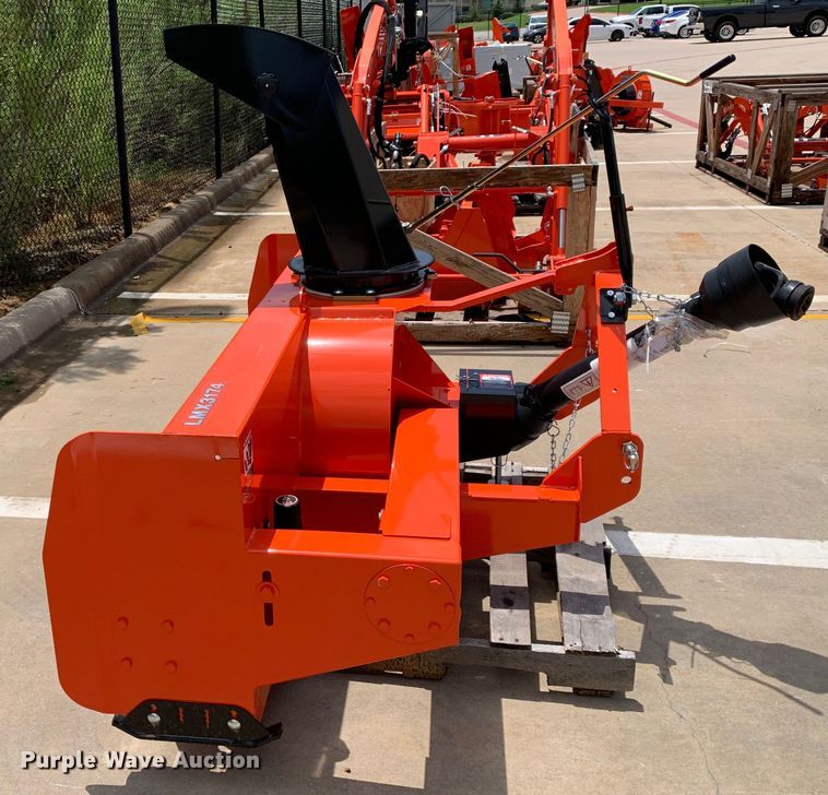 image for item JT9864 Kubota LMX3174 74