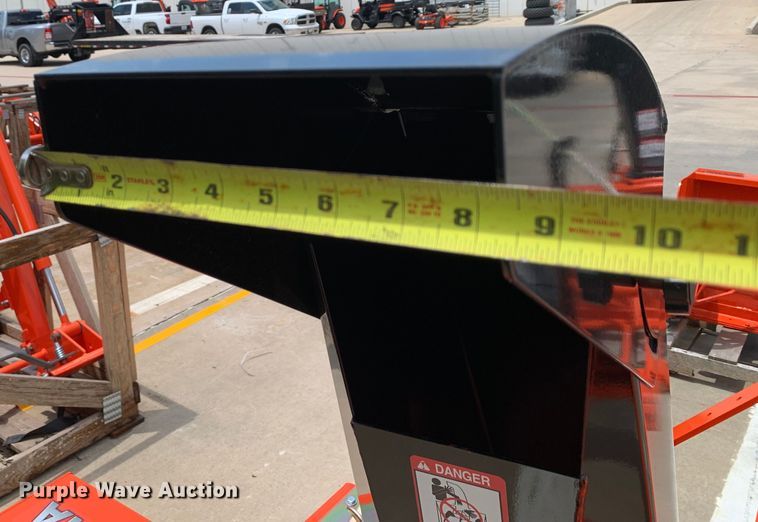 image for item JT9864 Kubota LMX3174 74