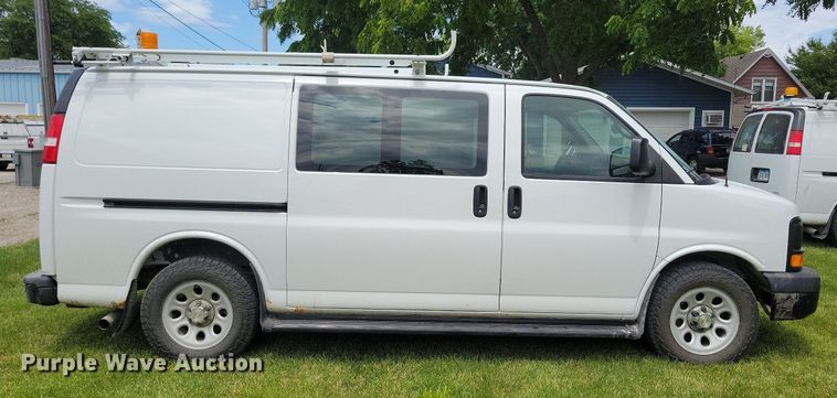 image for item KA9979 2009 Chevrolet  Express 1500 van