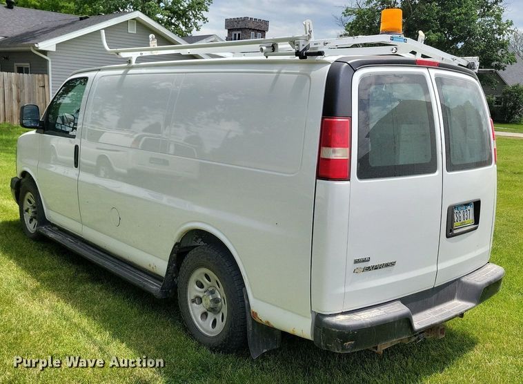 image for item KA9979 2009 Chevrolet  Express 1500 van