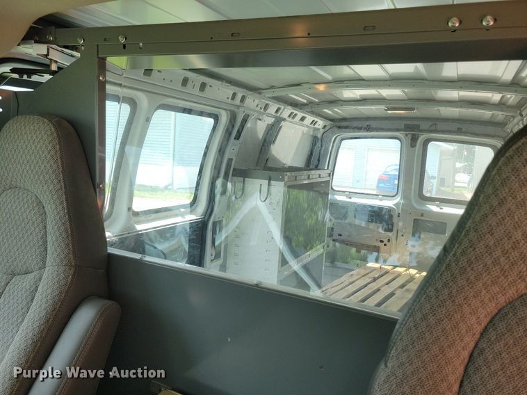 image for item KA9979 2009 Chevrolet  Express 1500 van