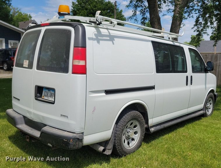 image for item KA9980 2013 Chevrolet  Express 1500 van