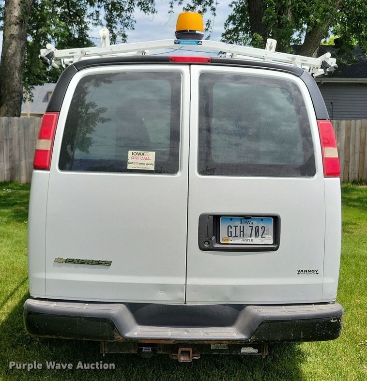 image for item KA9980 2013 Chevrolet  Express 1500 van