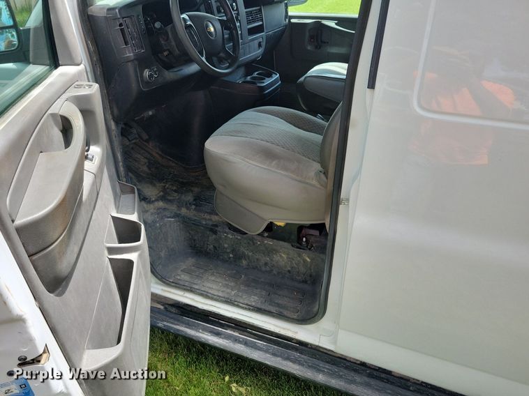 image for item KA9980 2013 Chevrolet  Express 1500 van