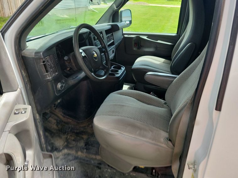 image for item KA9980 2013 Chevrolet  Express 1500 van