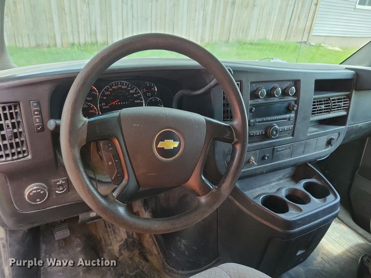 image for item KA9980 2013 Chevrolet  Express 1500 van