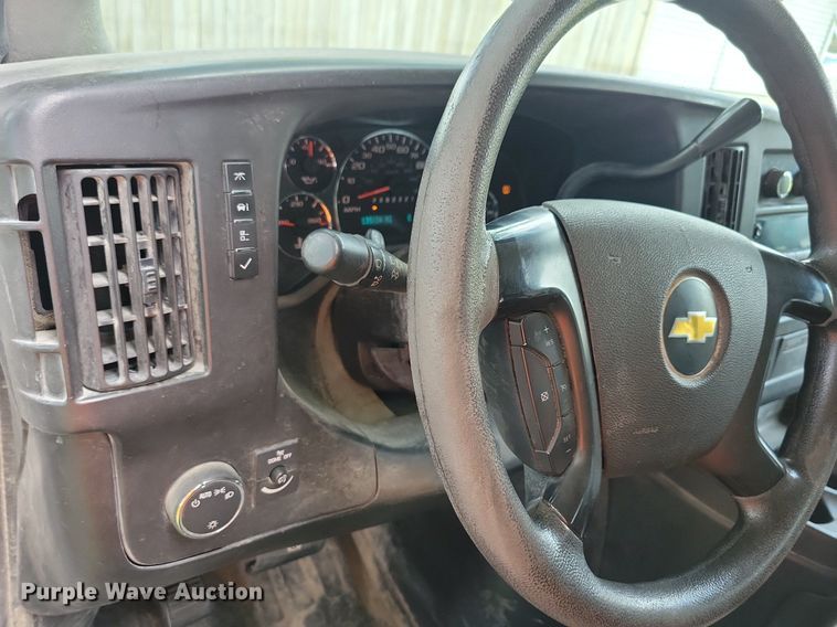 image for item KA9980 2013 Chevrolet  Express 1500 van