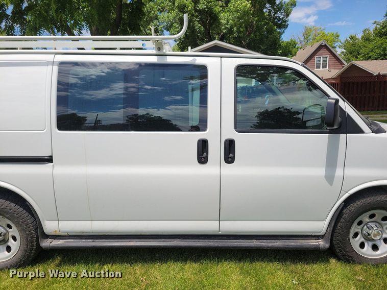 image for item KA9980 2013 Chevrolet  Express 1500 van