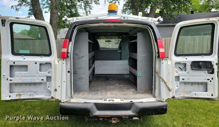 image for item KA9980 2013 Chevrolet  Express 1500 van