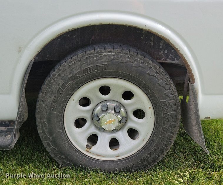 image for item KA9980 2013 Chevrolet  Express 1500 van