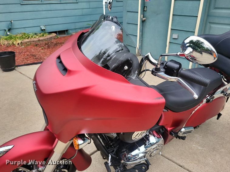 image for item KA9982 2020 Indian Roadmaster Dark Horse motorcycle