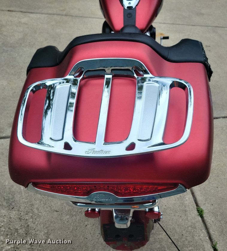 image for item KA9982 2020 Indian Roadmaster Dark Horse motorcycle