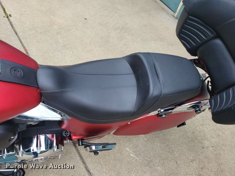 image for item KA9982 2020 Indian Roadmaster Dark Horse motorcycle