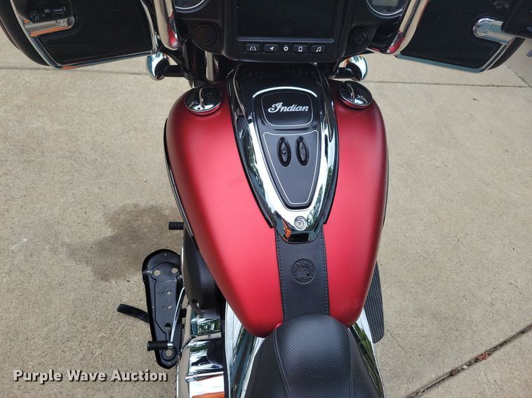 image for item KA9982 2020 Indian Roadmaster Dark Horse motorcycle