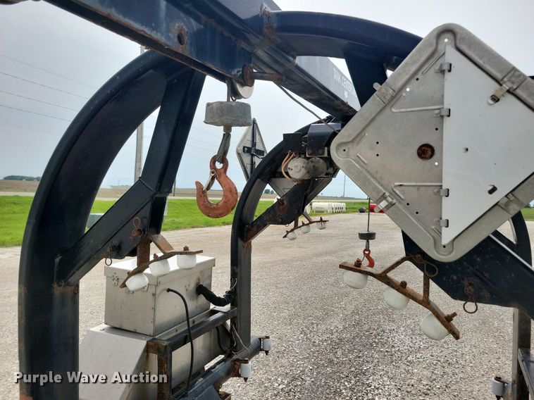 image for item KB9013 2011 Fisk EZ-HD propane tank trailer