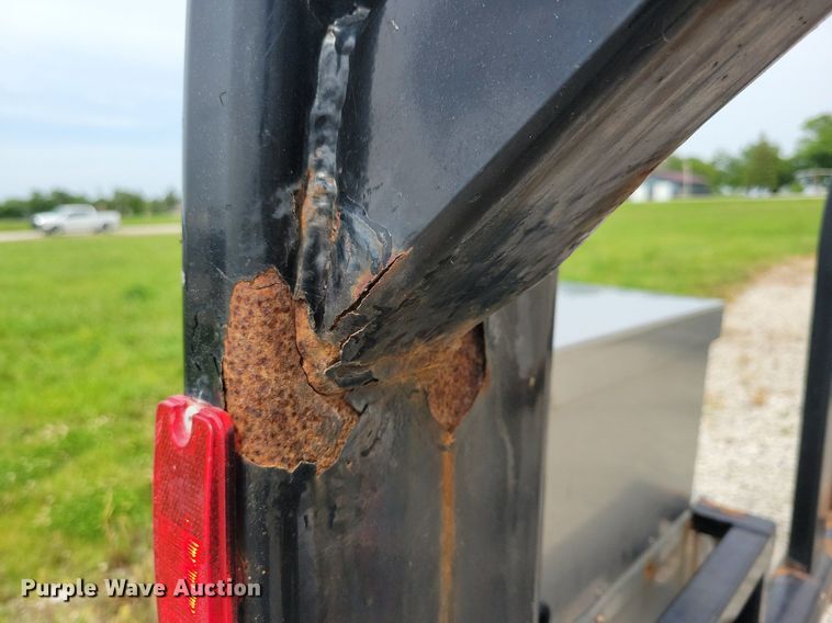 image for item KB9013 2011 Fisk EZ-HD propane tank trailer