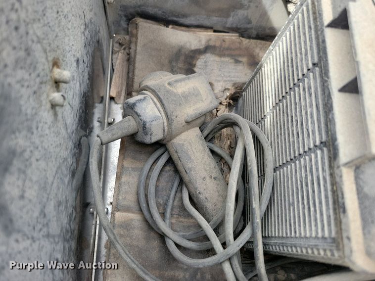 image for item KB9013 2011 Fisk EZ-HD propane tank trailer