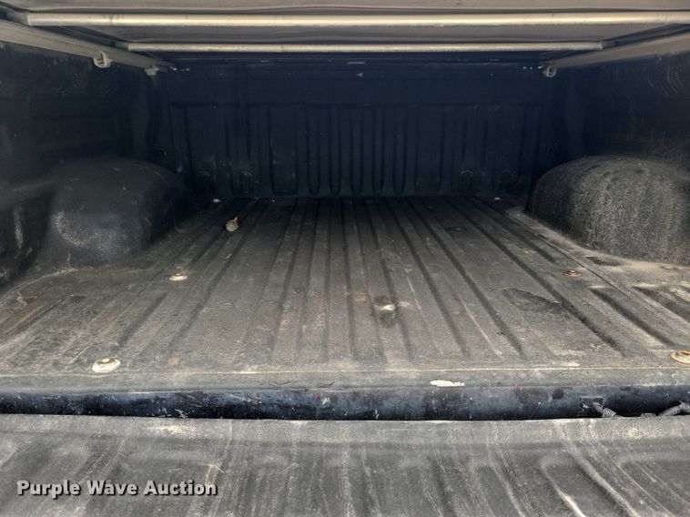 image for item KB9018 2015 Toyota Tundra CrewMax pickup truck