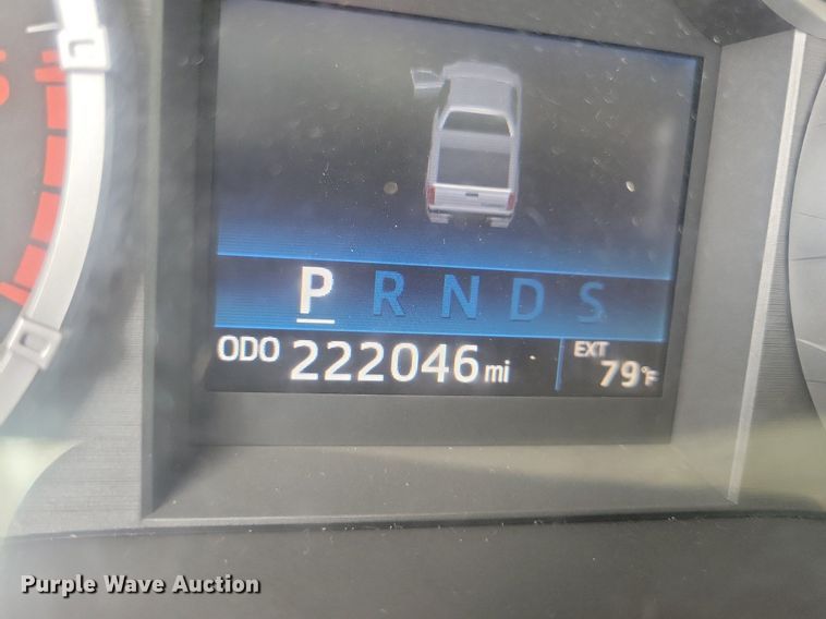 image for item KB9018 2015 Toyota Tundra CrewMax pickup truck