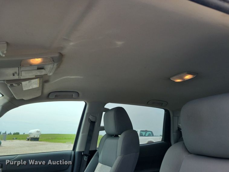 image for item KB9018 2015 Toyota Tundra CrewMax pickup truck