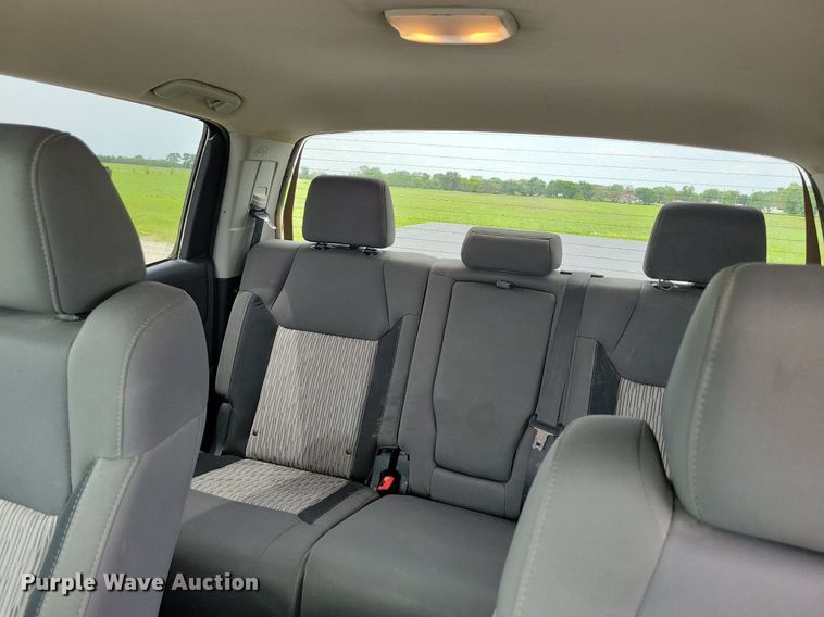 image for item KB9018 2015 Toyota Tundra CrewMax pickup truck