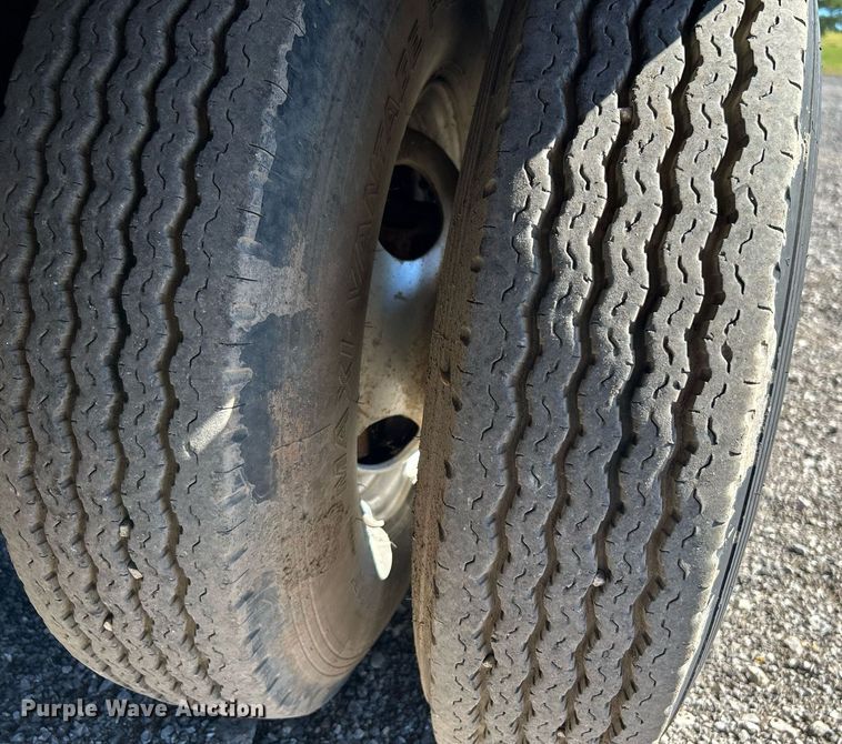 image for item KH9542 2005 Apache equipment trailer