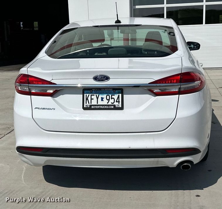 image for item LR9360 2017 Ford Fusion 