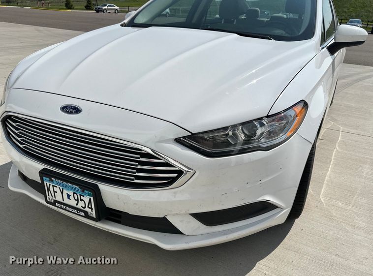 image for item LR9360 2017 Ford Fusion 