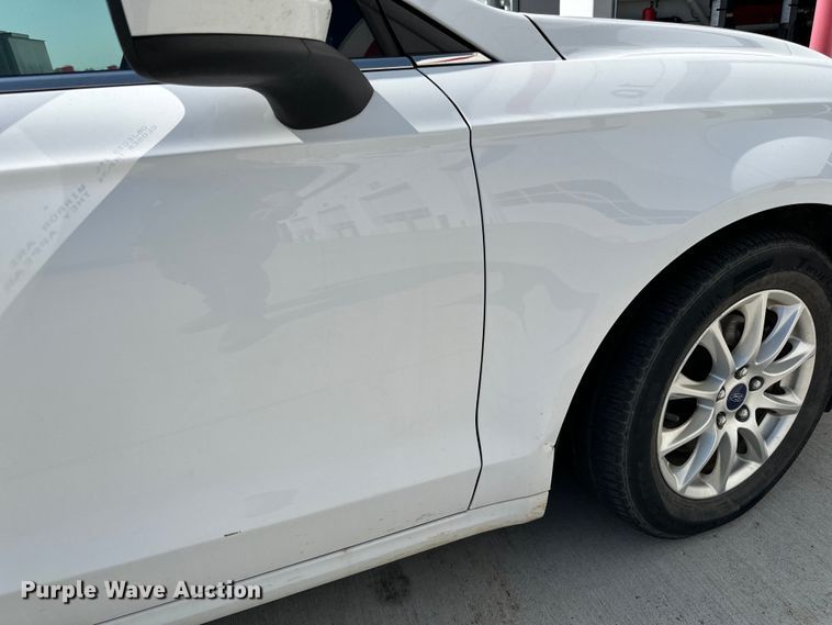 image for item LR9360 2017 Ford Fusion 