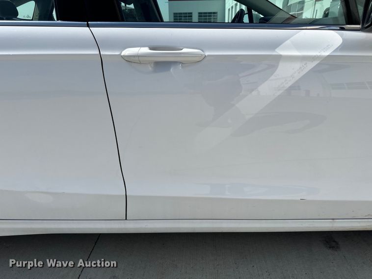 image for item LR9360 2017 Ford Fusion 