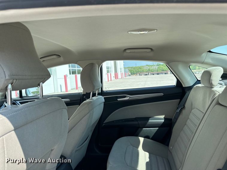 image for item LR9360 2017 Ford Fusion 