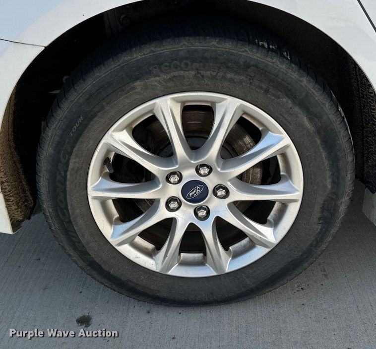 image for item LR9360 2017 Ford Fusion 