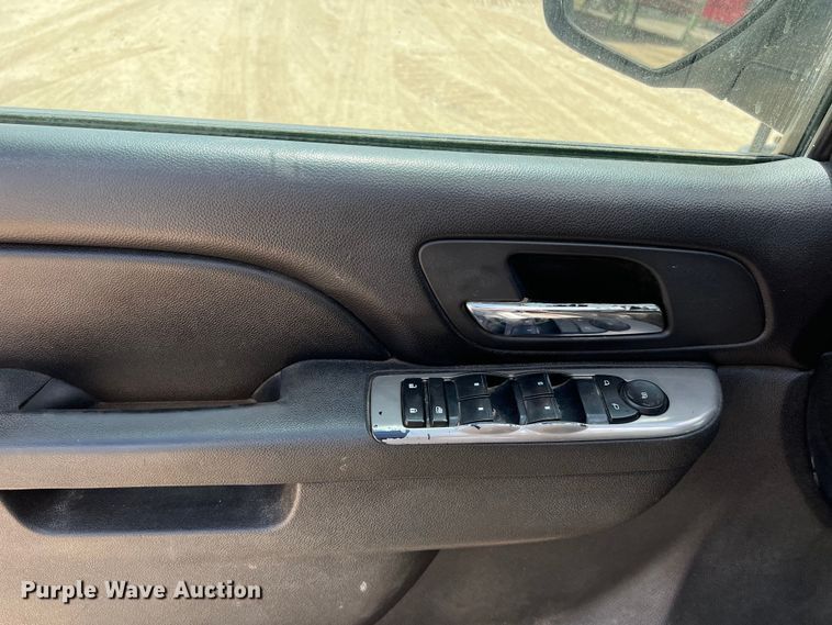 image for item LU9907 2010 Chevrolet  Tahoe  SUV