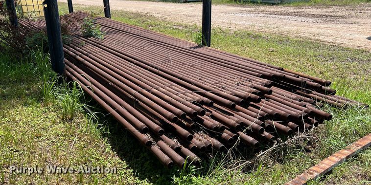 image for item LU9909 Approximately 90 joints of pipe