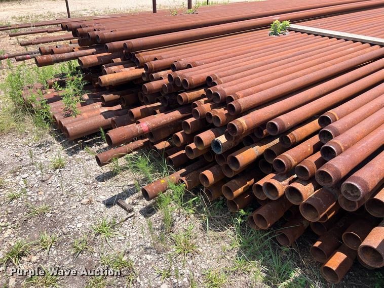 image for item LU9923 Approximately 300 joints of pipe