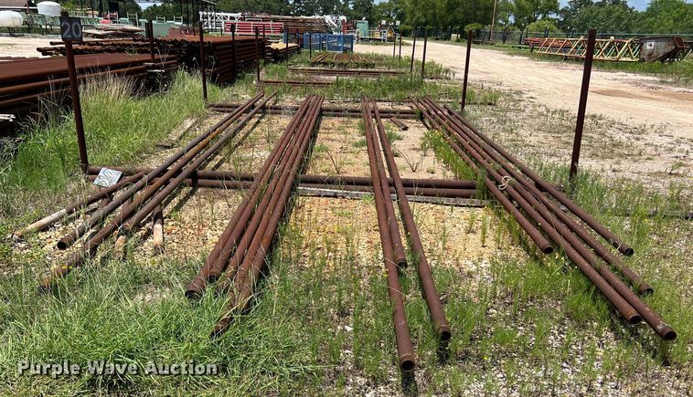 image for item LU9924 Approximately 16 joints of pipe