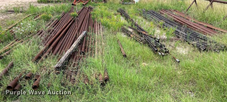 image for item LU9925 Pipes