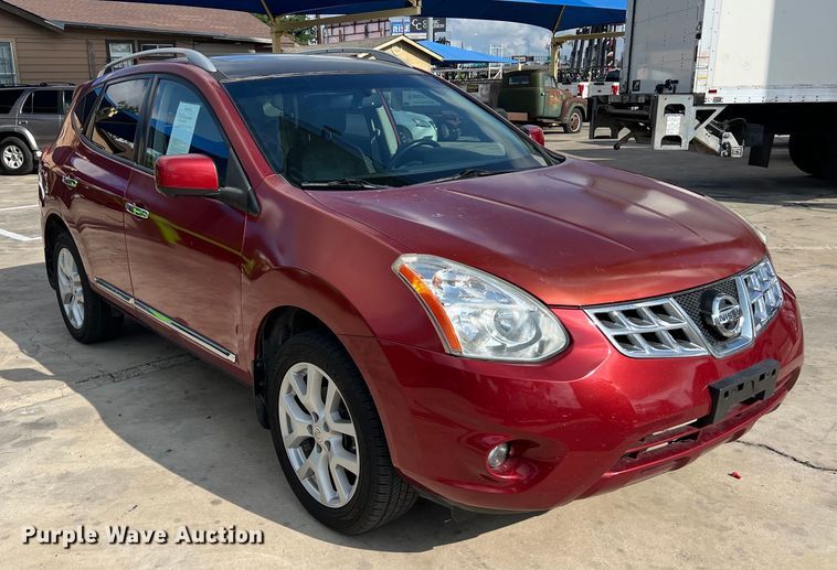 image for item LU9941 2013 Nissan Rogue SUV