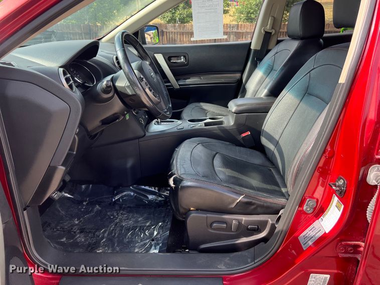 image for item LU9941 2013 Nissan Rogue SUV